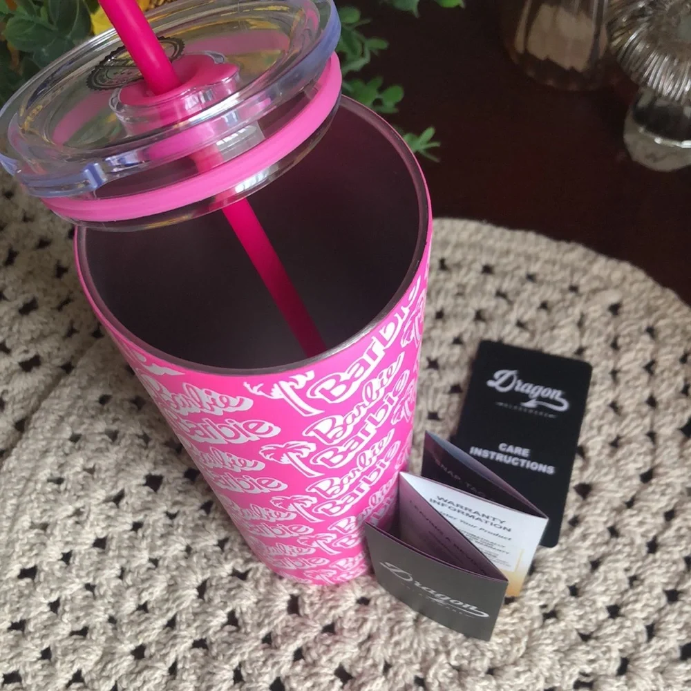 BARBIE 24 oz Tumbler - Picture 7 of 8